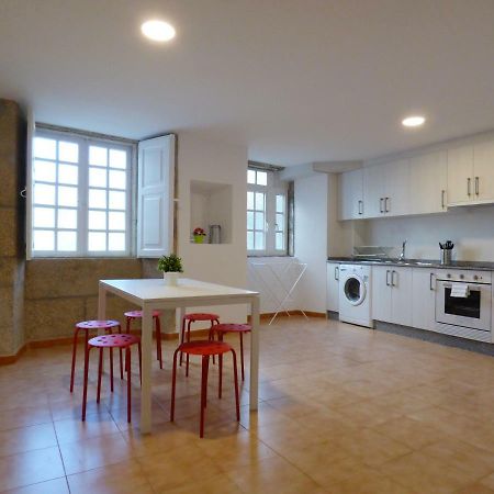 Apto. En Plaza De Cervantes Apartment ซานติอาโก เด กอมโปสเตลา ภายนอก รูปภาพ