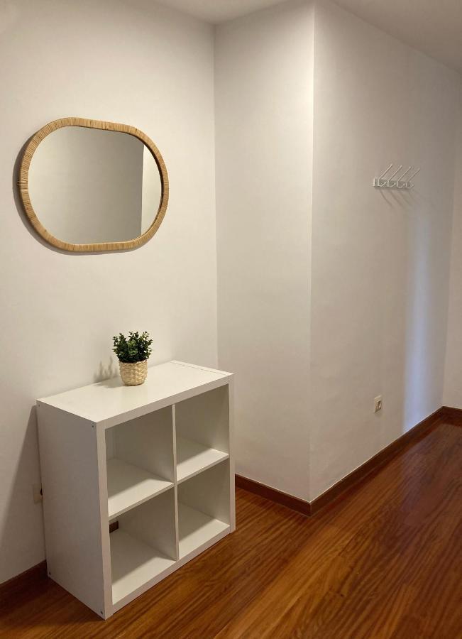 Apto. En Plaza De Cervantes Apartment ซานติอาโก เด กอมโปสเตลา ภายนอก รูปภาพ