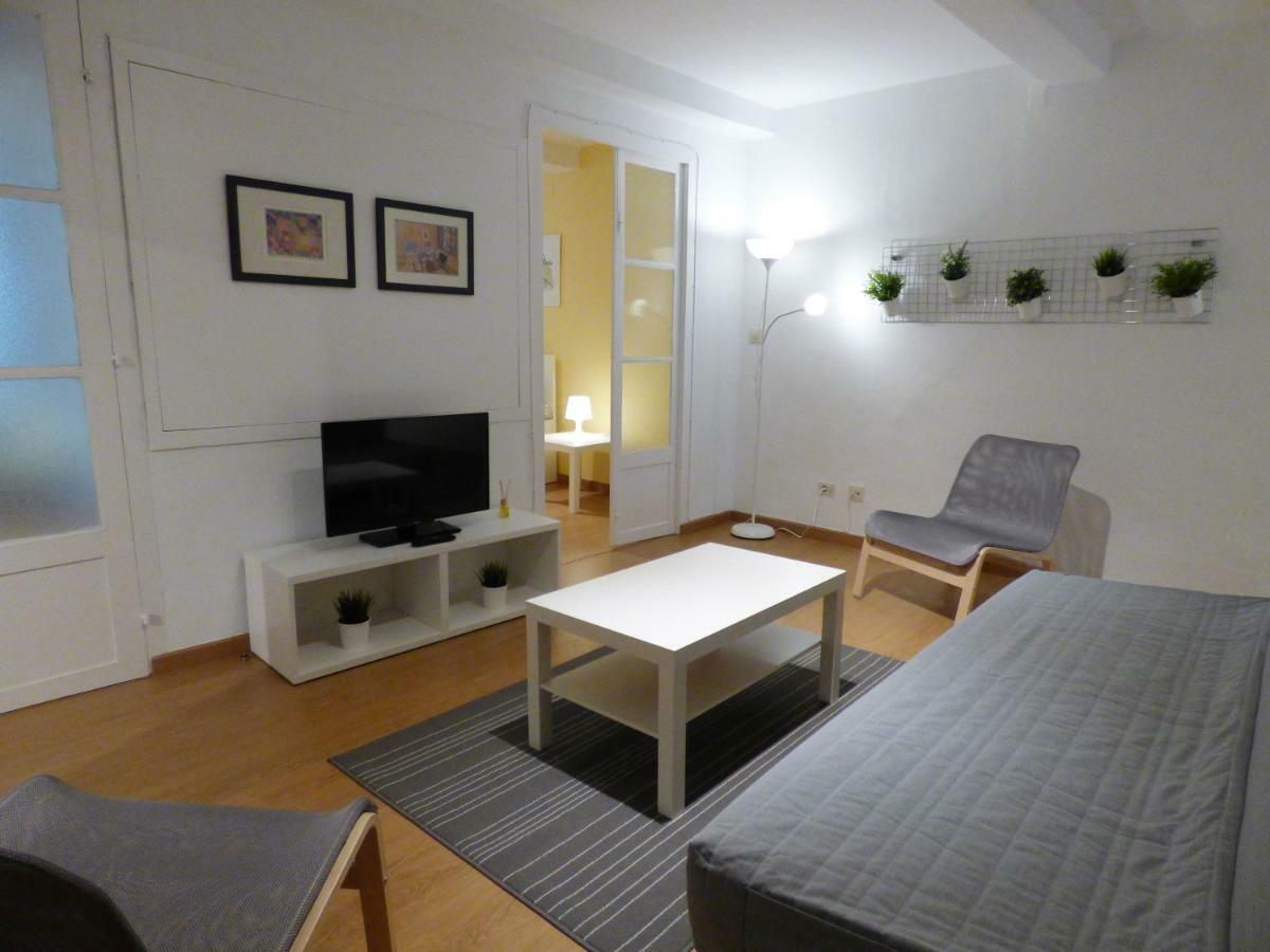 Apto. En Plaza De Cervantes Apartment ซานติอาโก เด กอมโปสเตลา ภายนอก รูปภาพ